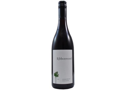 Ribbonwood Marlborough Pinot Noir 2016