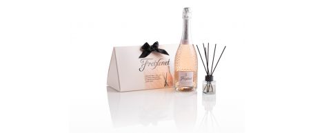 Freixenet Italian Sparkling Rosé & Reed Diffuser Gift Set